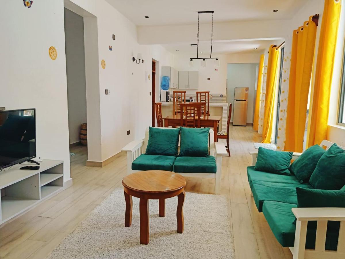 V-Szameitat Homes, Kongo River Diani Beach Esterno foto