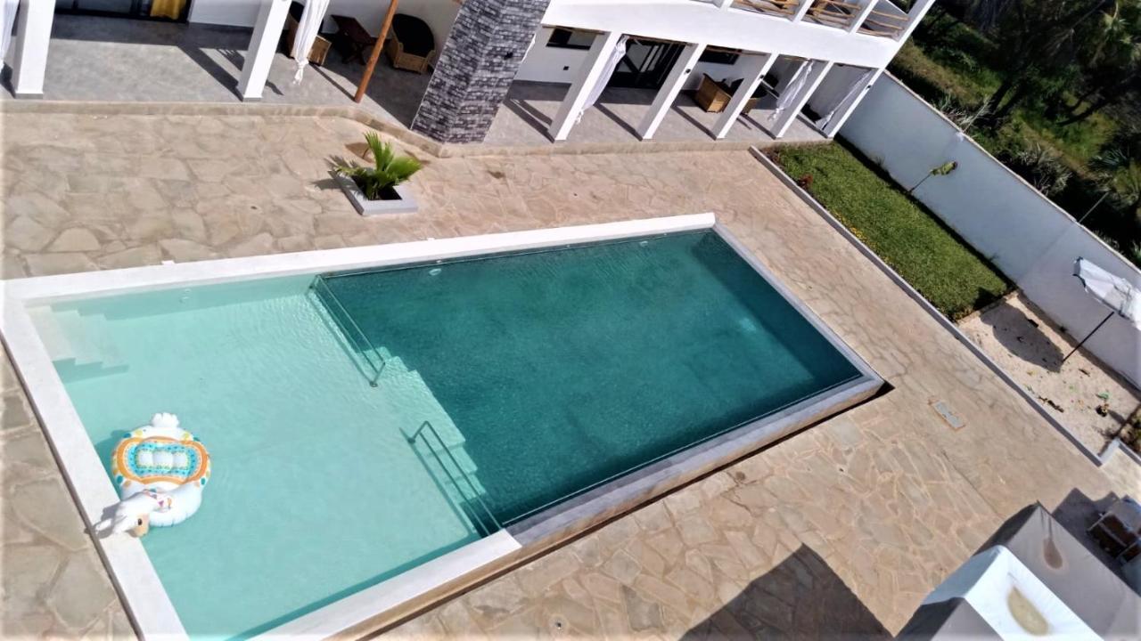 V-Szameitat Homes, Kongo River Diani Beach Esterno foto